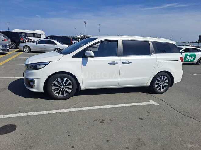 Kia Carnival 2017, 190,000 km - 2.2 l - Bakı