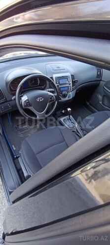 Hyundai i30 2009, 246,000 km - 1.6 l - Bakı