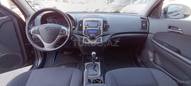 Hyundai i30 2009, 246,000 km - 1.6 l - Bakı