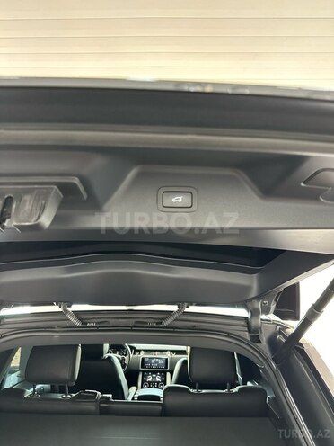 Land Rover Range Rover 2019, 126,000 km - 3.0 l - Bakı