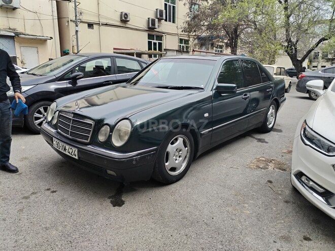 Mercedes E 280 1997, 512,000 km - 2.8 л - Bakı