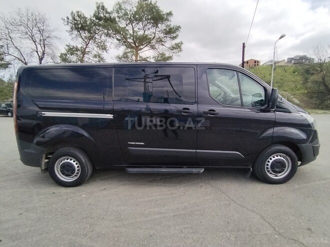 Ford Tourneo Custom 2014, 240,000 km - 2.2 l - Quba