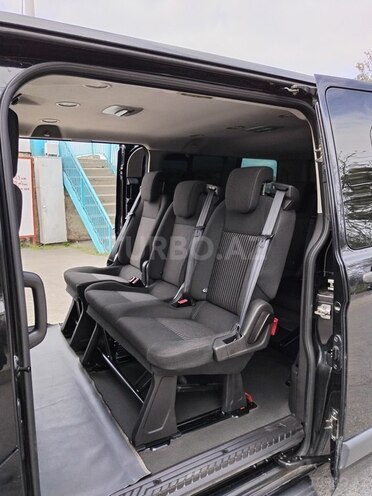 Ford Tourneo Custom 2014, 240,000 km - 2.2 l - Quba