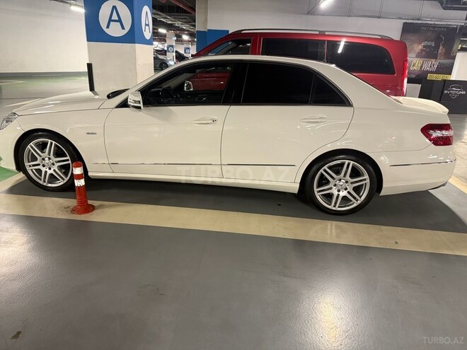 Mercedes E 250 2011, 268,000 km - 1.8 l - Bakı