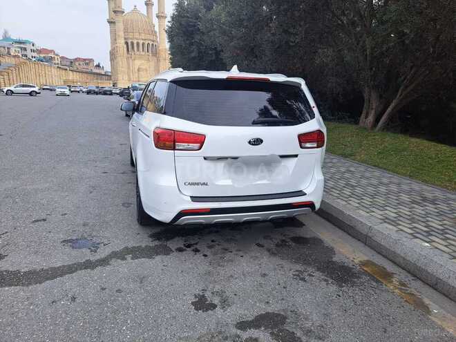 Kia Carnival 2017, 190,000 km - 2.2 l - Bakı