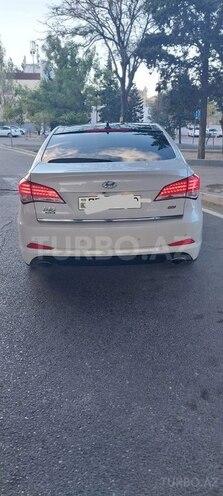 Hyundai i40 2014, 200,000 km - 2.0 l - Bakı