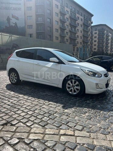 Hyundai Accent 2015, 166,000 km - 1.6 l - Bakı