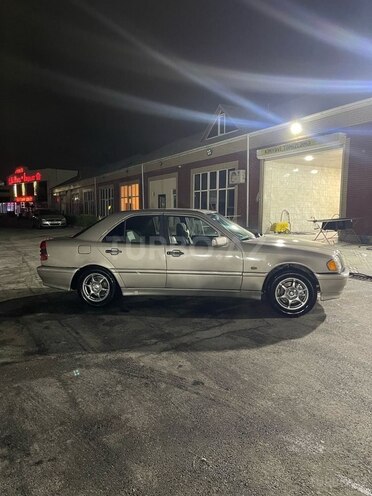Mercedes C 180 1994, 300,000 km - 1.8 l - Bakı