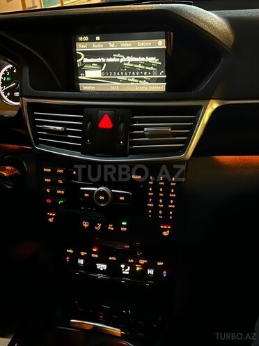 Mercedes E 250 2011, 242,121 km - 1.8 l - Bakı