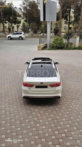 Kia K5 2015, 193,000 km - 2.0 l - Şirvan