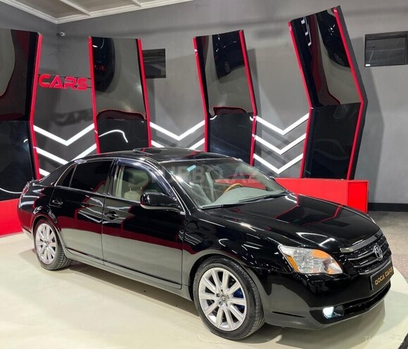 Toyota Avalon-2