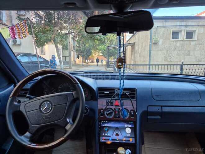 Mercedes C 220 d 1999, 512,717 km - 2.2 л - Sumqayıt