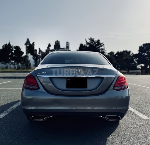 Mercedes C 300-2