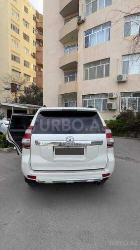 Toyota Land Cruiser Prado 2011, 195,700 km - 2.7 л - Bakı