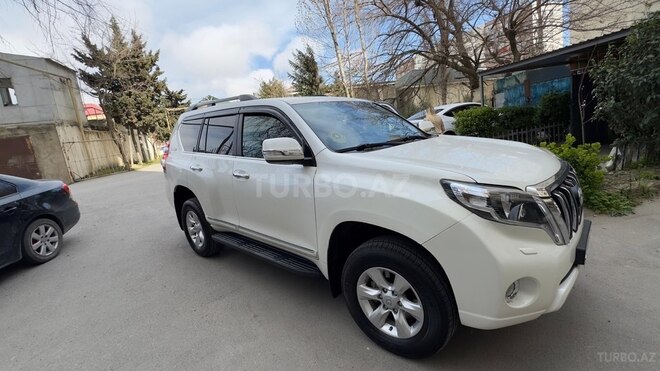 Toyota Land Cruiser Prado 2011, 195,700 km - 2.7 л - Bakı