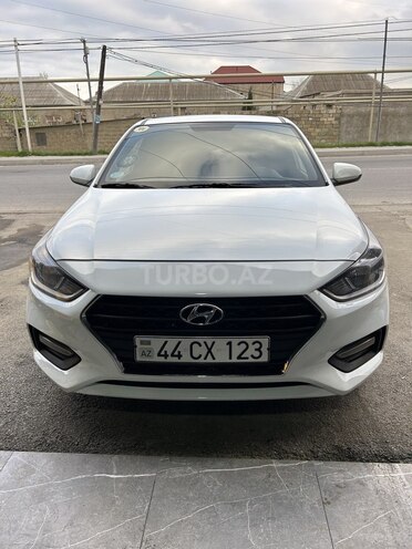 Hyundai Accent 2019, 215,000 km - 1.6 л - Bakı