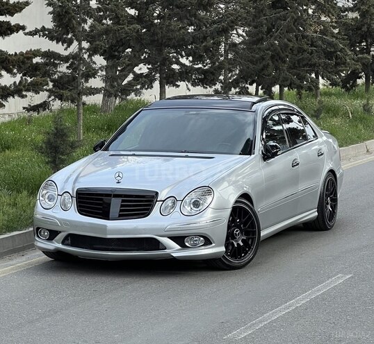 Mercedes E 320 2003, 297,000 km - 3.2 l - Bakı