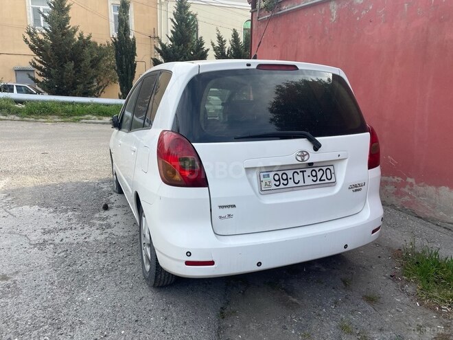 Toyota  2002, 279,000 km - 1.8 l - Bakı