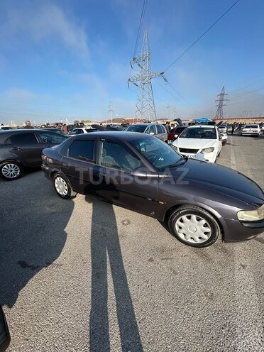 Opel Vectra 1997, 290,000 km - 1.8 l - Bakı