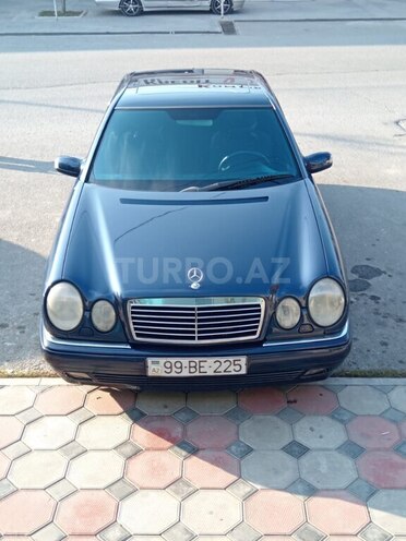 Mercedes E 240 1998, 370,000 km - 2.4 l - Göyçay