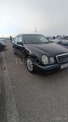 Mercedes E 200 1999, 434,775 km - 2.0 l - Bakı