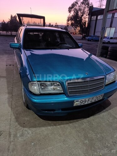 Mercedes C 220 d 1999, 600,000 km - 2.2 l - Astara