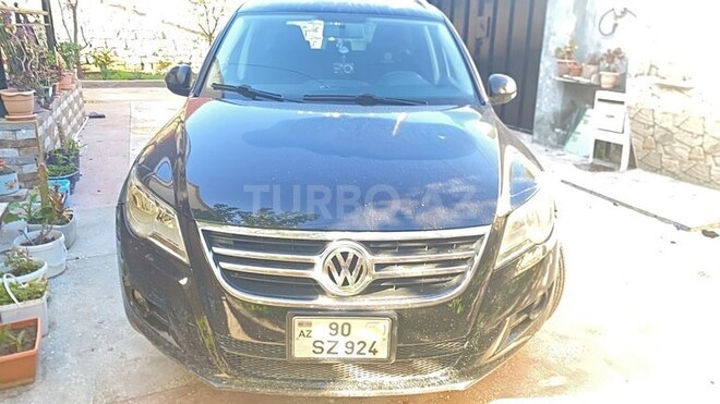 Volkswagen Tiguan 2009, 209,200 km - 2.0 l - Gəncə