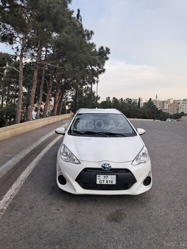 Toyota Aqua 2017, 84,000 km - 1.5 l - Bakı