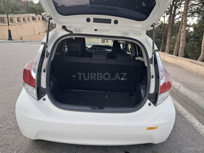 Toyota Aqua 2017, 84,000 km - 1.5 l - Bakı