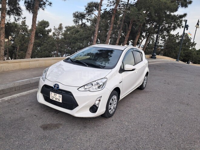 Toyota Aqua 2017, 84,000 km - 1.5 l - Bakı