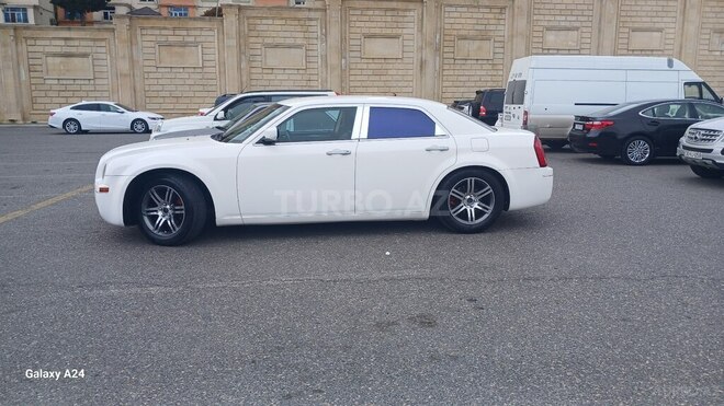 Chrysler 300C 2007, 192,805 km - 2.7 l - Bakı