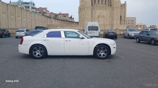 Chrysler 300C 2007, 192,805 km - 2.7 l - Bakı