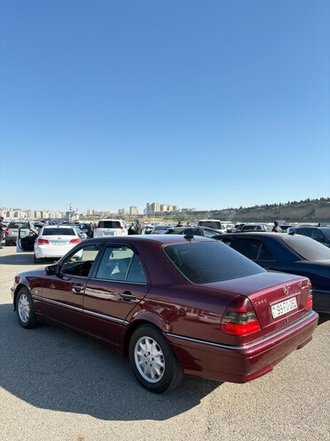 Mercedes C 240 1998, 306,000 km - 2.4 l - Zaqatala