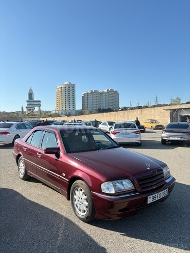 Mercedes C 240 1998, 306,000 km - 2.4 l - Zaqatala
