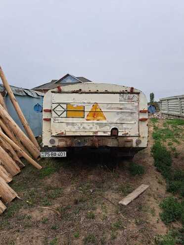 MAZ 5549 1988, 4,508,658 km - 11.0 l - Naxçıvan