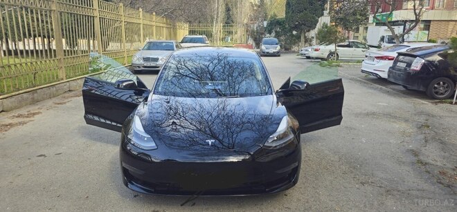 Tesla Model 3 2022, 23,000 km - 0.0 l - Bakı
