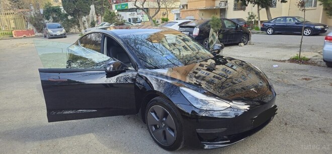 Tesla Model 3 2022, 23,000 km - 0.0 l - Bakı