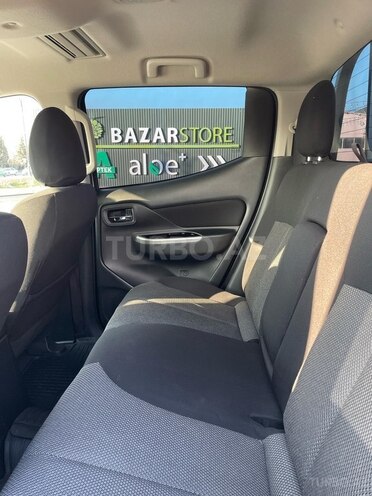 Mitsubishi L200 2023, 31,900 km - 2.4 l - Bakı