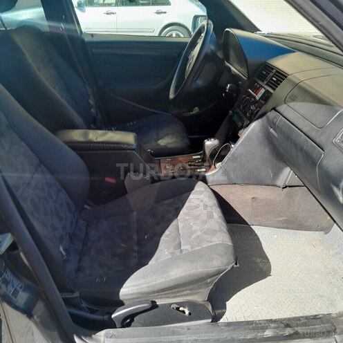 Mercedes C 220 d 2000, 500,000 km - 2.2 l - Bakı