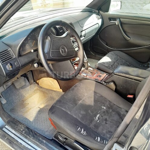 Mercedes C 220 d 2000, 500,000 km - 2.2 l - Bakı
