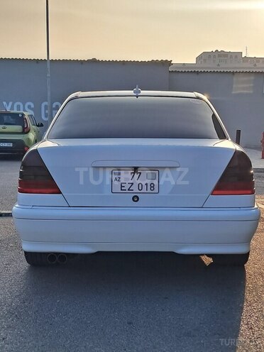 Mercedes C 230 2000, 250,000 km - 2.5 l - Sumqayıt