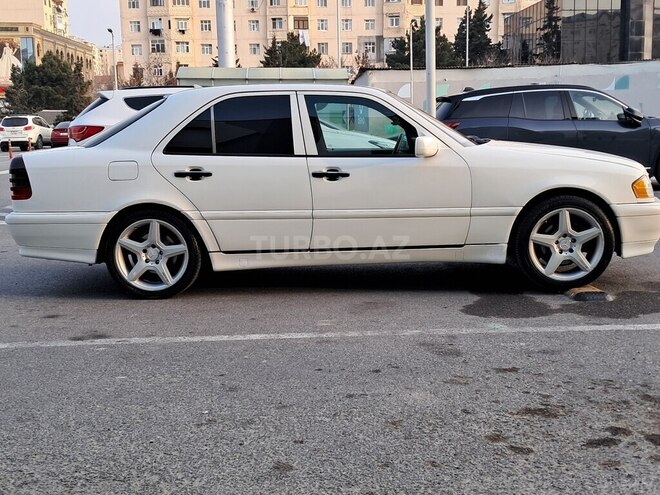 Mercedes C 230 2000, 250,000 km - 2.5 l - Sumqayıt