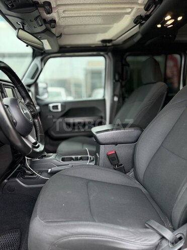 Jeep Wrangler 2019, 95,000 km - 2.0 l - Bakı