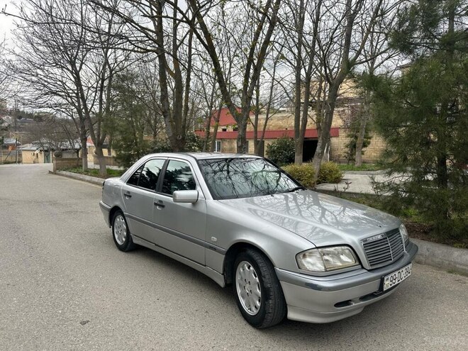 Mercedes C 180 1997, 358,000 km - 1.8 л - Şamaxı