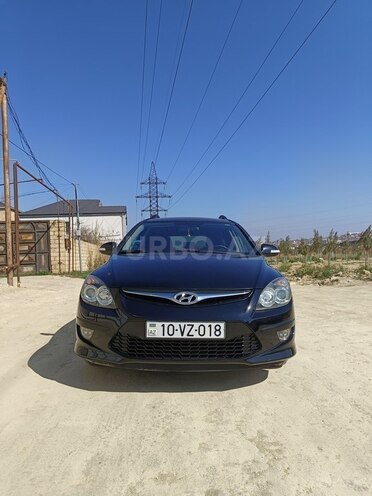 Hyundai i30 2011, 250,000 km - 1.6 л - Bakı