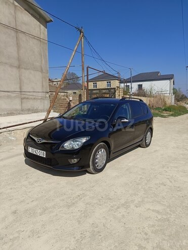 Hyundai i30 2011, 250,000 km - 1.6 л - Bakı