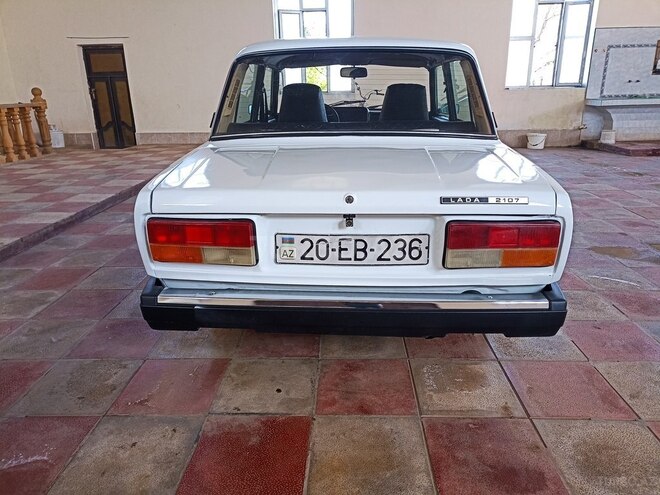 LADA (VAZ) 2107 2002, 70,000 km - 1.6 l - Tovuz