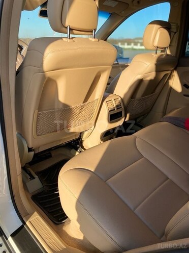 Mercedes ML 350 4MATIC 2009, 247,000 km - 3.5 l - Bakı