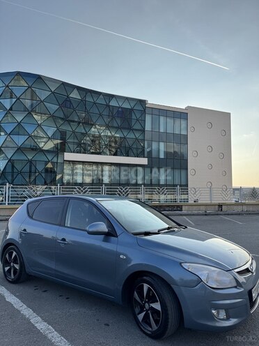 Hyundai i30 2007, 285,644 km - 1.6 l - Qəbələ