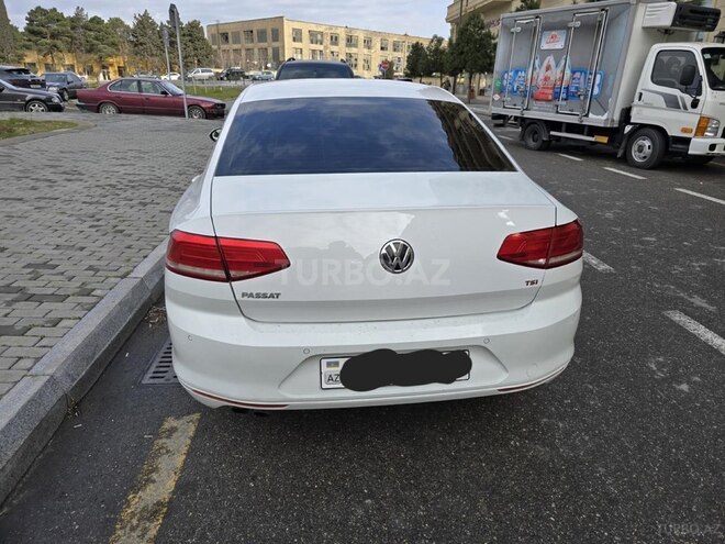 Volkswagen Passat 2016, 196,000 km - 1.8 l - Bakı